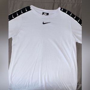 Boys Nike Tee